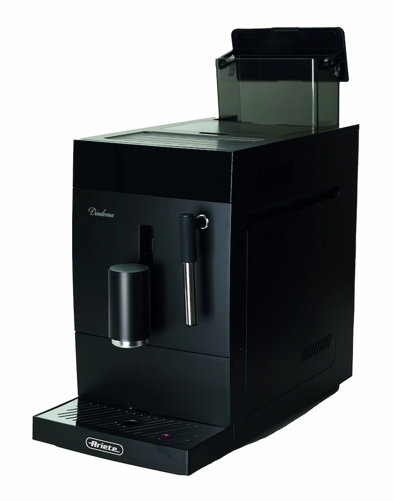 Acceso al depósito de agua y compartimento superior de la cafetera superautomática Ariete Diadema.