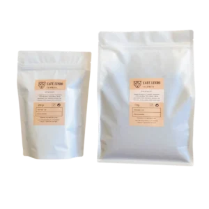 Formatos de café Amanecer en bolsas de 250g y 1kg, variedad Bourbon Ají lavado de origen único.